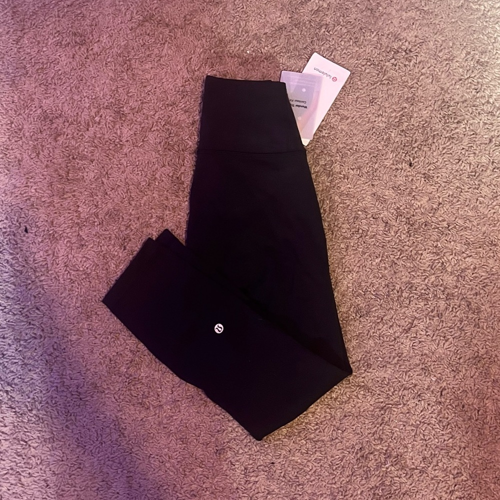 NEW Wunder train 23” crop Black lululemon leggings